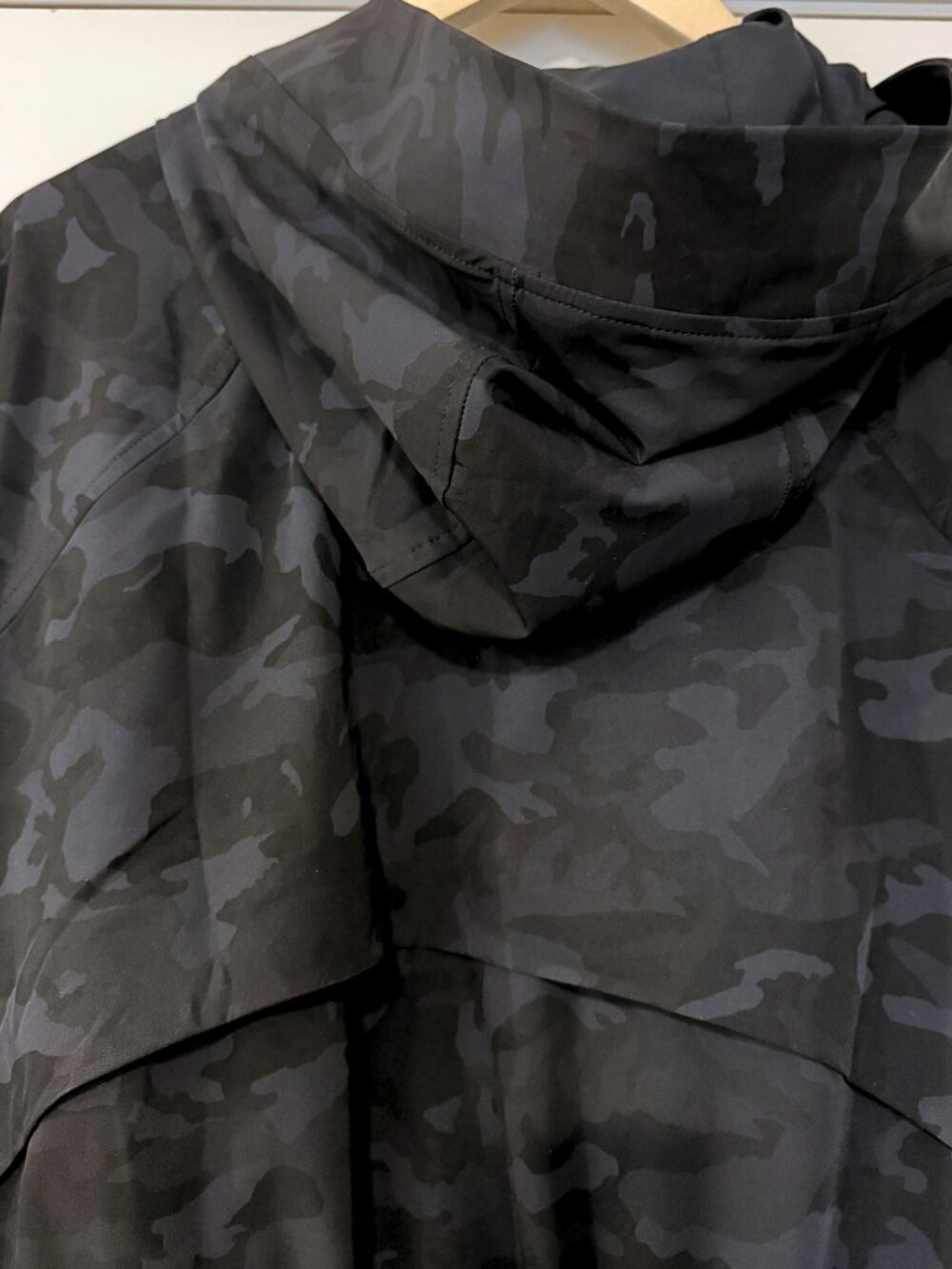 Lululemon Pack It Up Jacket Incognito Camo Size 10 - Picture 8 of 8